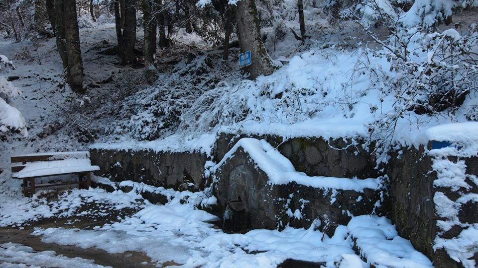 Livadaki Village Megali Kapsi Buitenkant foto