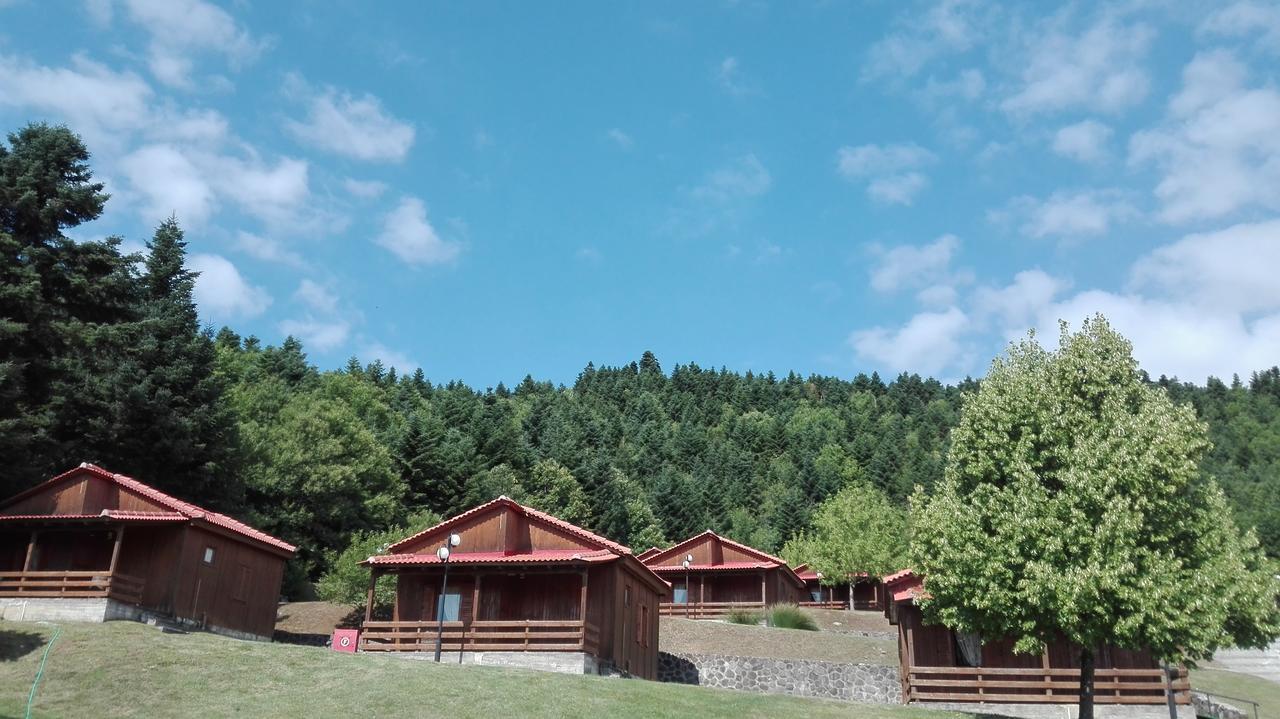 Livadaki Village Megali Kapsi Buitenkant foto