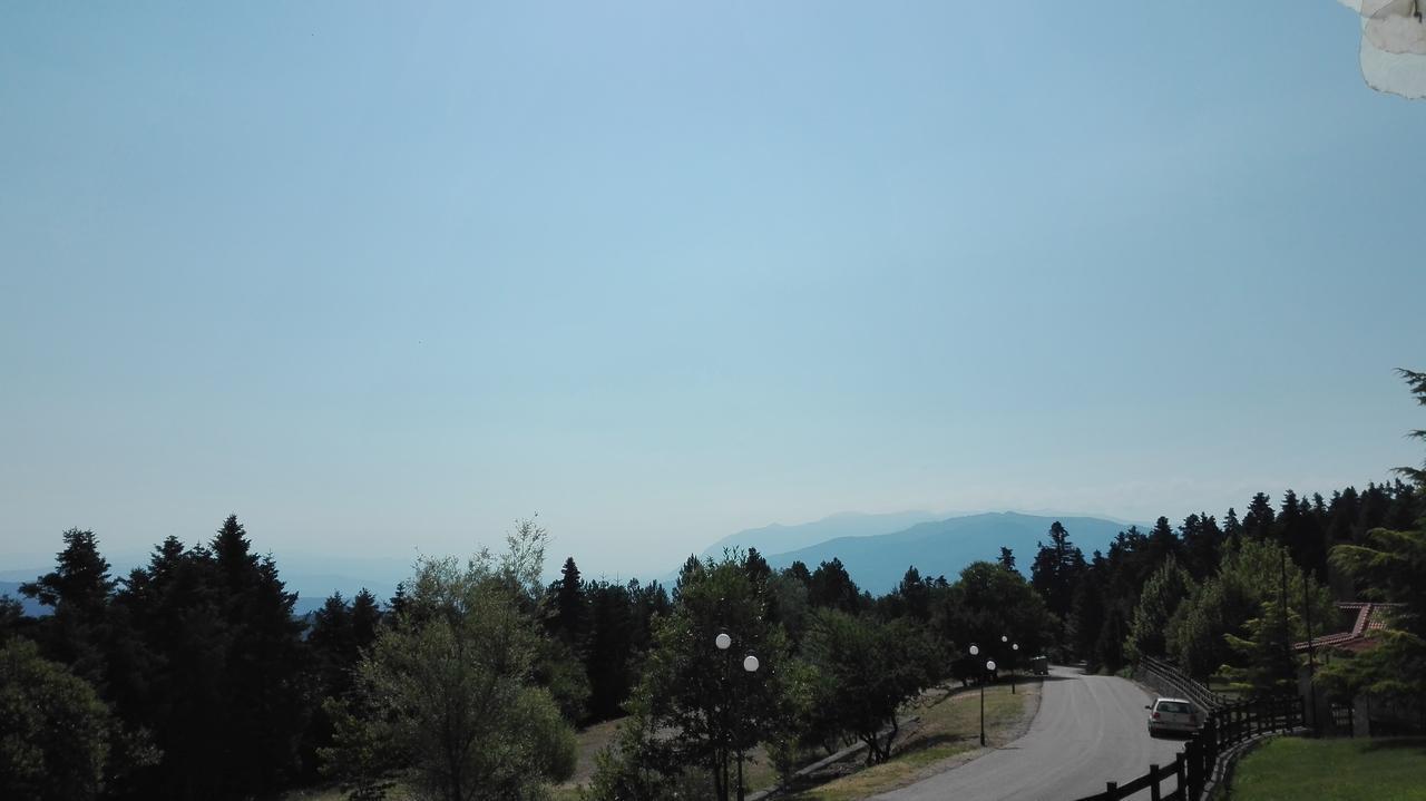 Livadaki Village Megali Kapsi Buitenkant foto