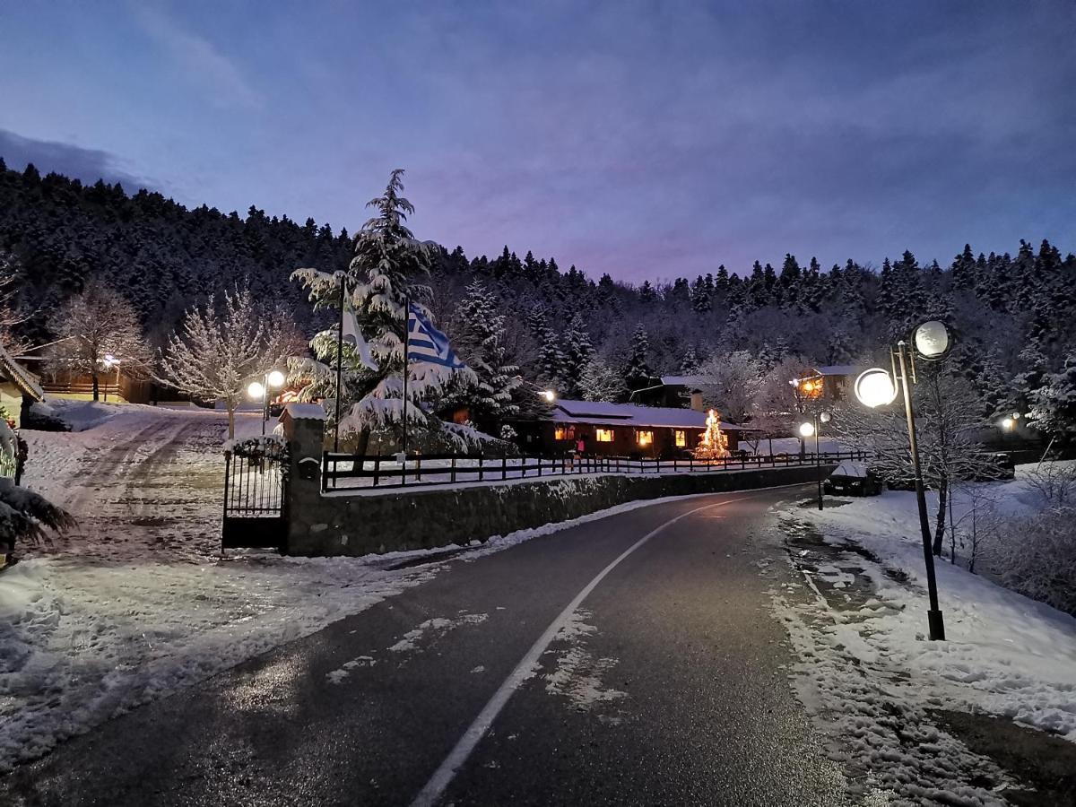 Livadaki Village Megali Kapsi Buitenkant foto